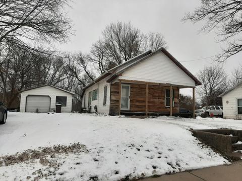 655 E Main St, Edmore, MI 48829 photo 1