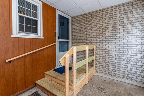 112 W Golf Ave, Jackson, MI 49203 photo 7