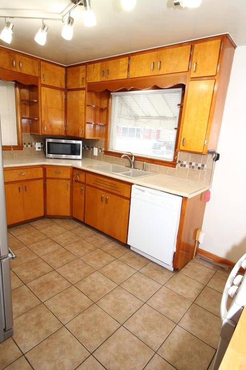 649 Constantine St, Three Rivers, MI 49093 photo 12
