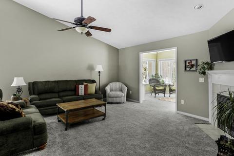 3694 Creekside Dr, Dorr, MI 49323 photo 8