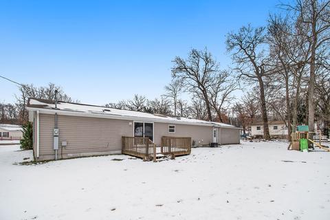 23 Oak Grove Rd, Springfield, MI 49037 photo 3