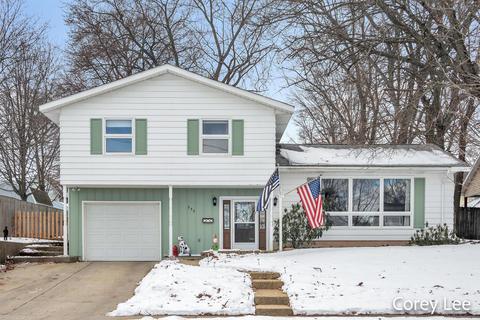 335 E Congress St, Belding, MI 48809 photo 2