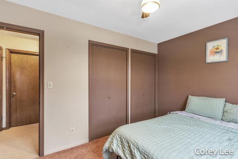335 E Congress St, Belding, MI 48809 photo 25