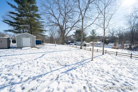 817 Fair St, Belding, MI 48809 photo 44