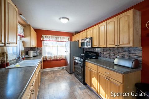 817 Fair St, Belding, MI 48809 photo 13