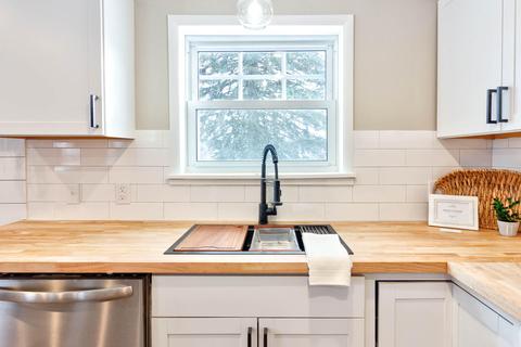 159 S Front St, Grant, MI 49327 photo 7