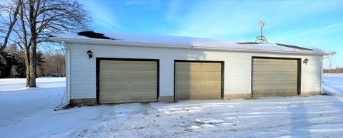 752 E Central Rd, Coldwater, MI 49036 photo 2