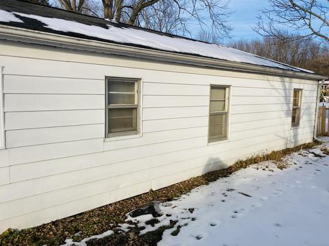 1428 Smith St, Buchanan, MI 49107 photo 19