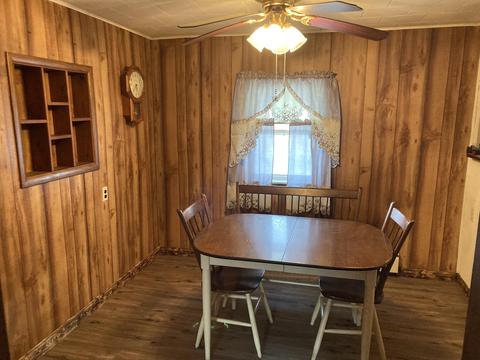 1428 Smith St, Buchanan, MI 49107 photo 5