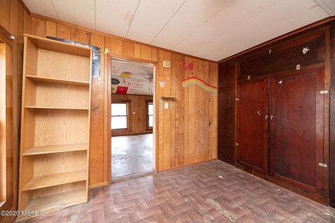 425 Riverside Dr, Constantine, MI 49042 photo 8