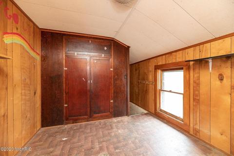 425 Riverside Dr, Constantine, MI 49042 photo 10