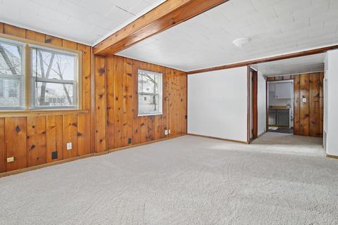 704 Longfellow Ave, Jackson, MI 49202 photo 5