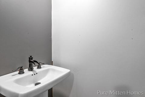 14131 Strotheide St NE, Belding, MI 48809 photo 14