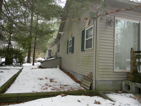 7 N Maple Rd, Branch, MI 49402 photo 5