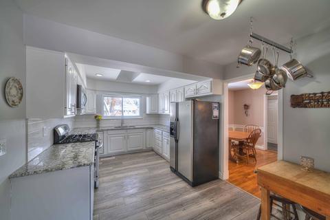 2470 Smiley Way, Jackson, MI 49203 photo 9