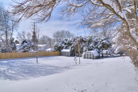 2470 Smiley Way, Jackson, MI 49203 photo 4