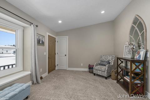 6912 Eric Ave, Jenison, MI 49428 photo 4