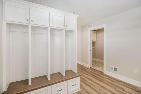 9060 E Cedar Dr, Jenison, MI 49428 photo 7
