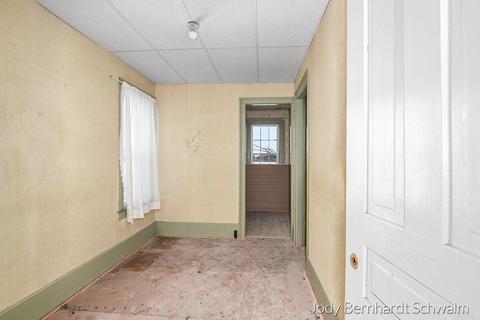 5473 Ellison Rd, Belding, MI 48809 photo 14