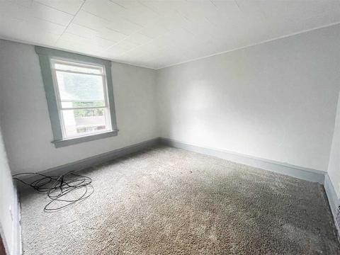 336 Adams St, Jackson, MI 49202 photo 8