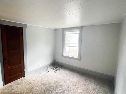 336 Adams St, Jackson, MI 49202 photo 9