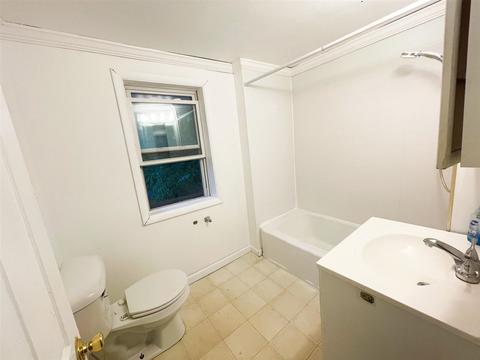 336 Adams St, Jackson, MI 49202 photo 7
