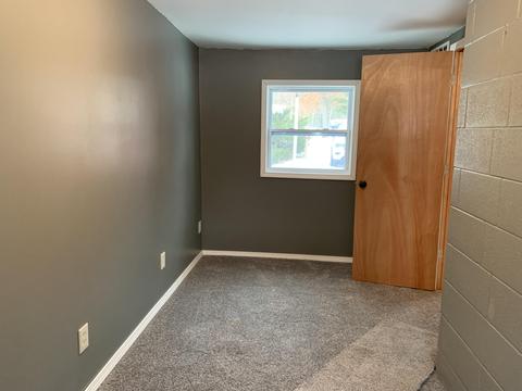 757 Robert Dr, Harrison, MI 48625 photo 10