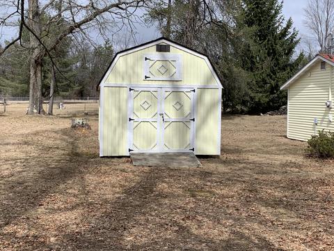 757 Robert Dr, Harrison, MI 48625 photo 17