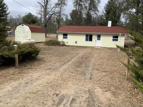 757 Robert Dr, Harrison, MI 48625 photo 1