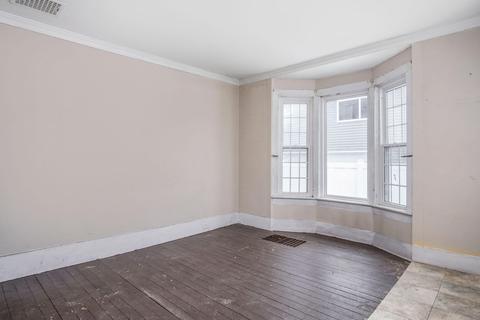 412 Exchange St, Spring Lake, MI 49456 photo 5