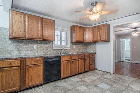 412 Exchange St, Spring Lake, MI 49456 photo 11