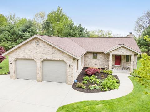 17 2nd St, Plainwell, MI 49080 photo 1