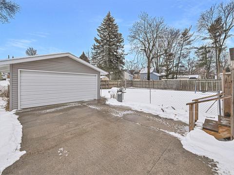 621 Ellery Ave, Jackson, MI 49202 photo 4