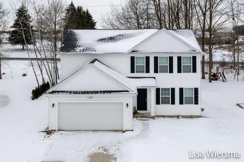 1128 River Oaks Dr, Dewitt, MI 48820 photo 1