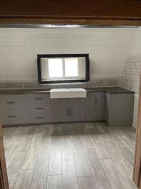 809 E Main St, Sturgis, MI 49091 photo 5