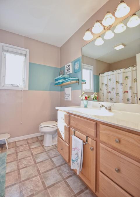 933 Sunburst Dr, Jackson, MI 49203 photo 28