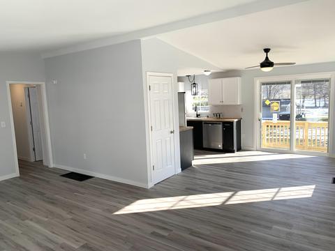 612 Clinton St, Marshall, MI 49068 photo 6