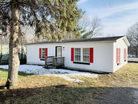612 Clinton St, Marshall, MI 49068 photo 1