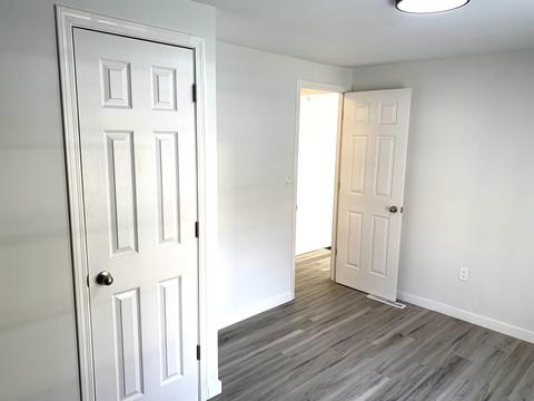 612 Clinton St, Marshall, MI 49068 photo 9