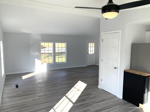 612 Clinton St, Marshall, MI 49068 photo 4