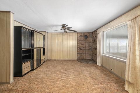 288 Eckert Rd, Freeport, MI 49325 photo 7