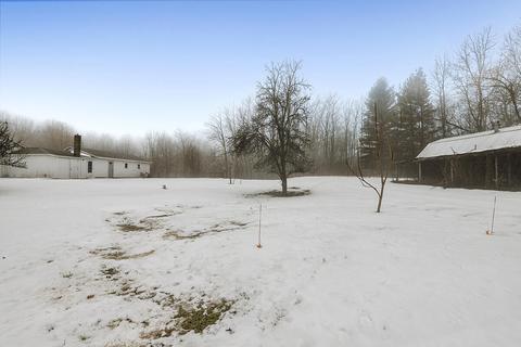 288 Eckert Rd, Freeport, MI 49325 photo 18