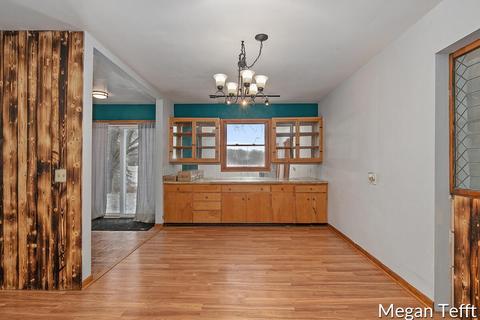 730 W 120th St, Grant, MI 49327 photo 8
