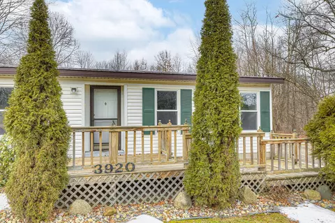 3920 Clarkway Rd, Jackson, MI 49203 photo 1