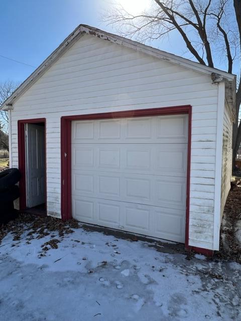 110 E Pine St, Fremont, MI 49412 photo 4