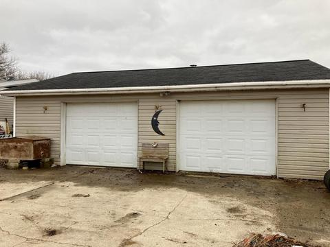 3700 Cutler Rd, Edmore, MI 48829 photo 2