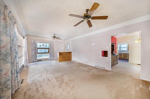 409 Exchange St, Gobles, MI 49055 photo 4