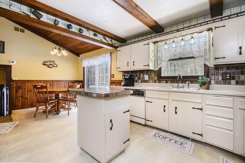 10663 68th Ave, Allendale, MI 49401 photo 4