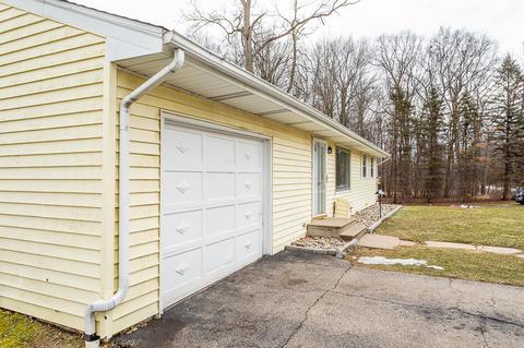 5131 S Draper Rd, Jackson, MI 49201 photo 4