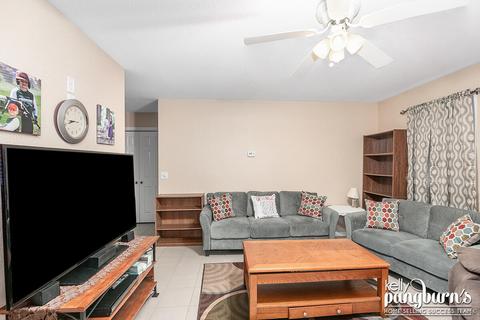 198 S Elder Ave, Grant, MI 49327 photo 4